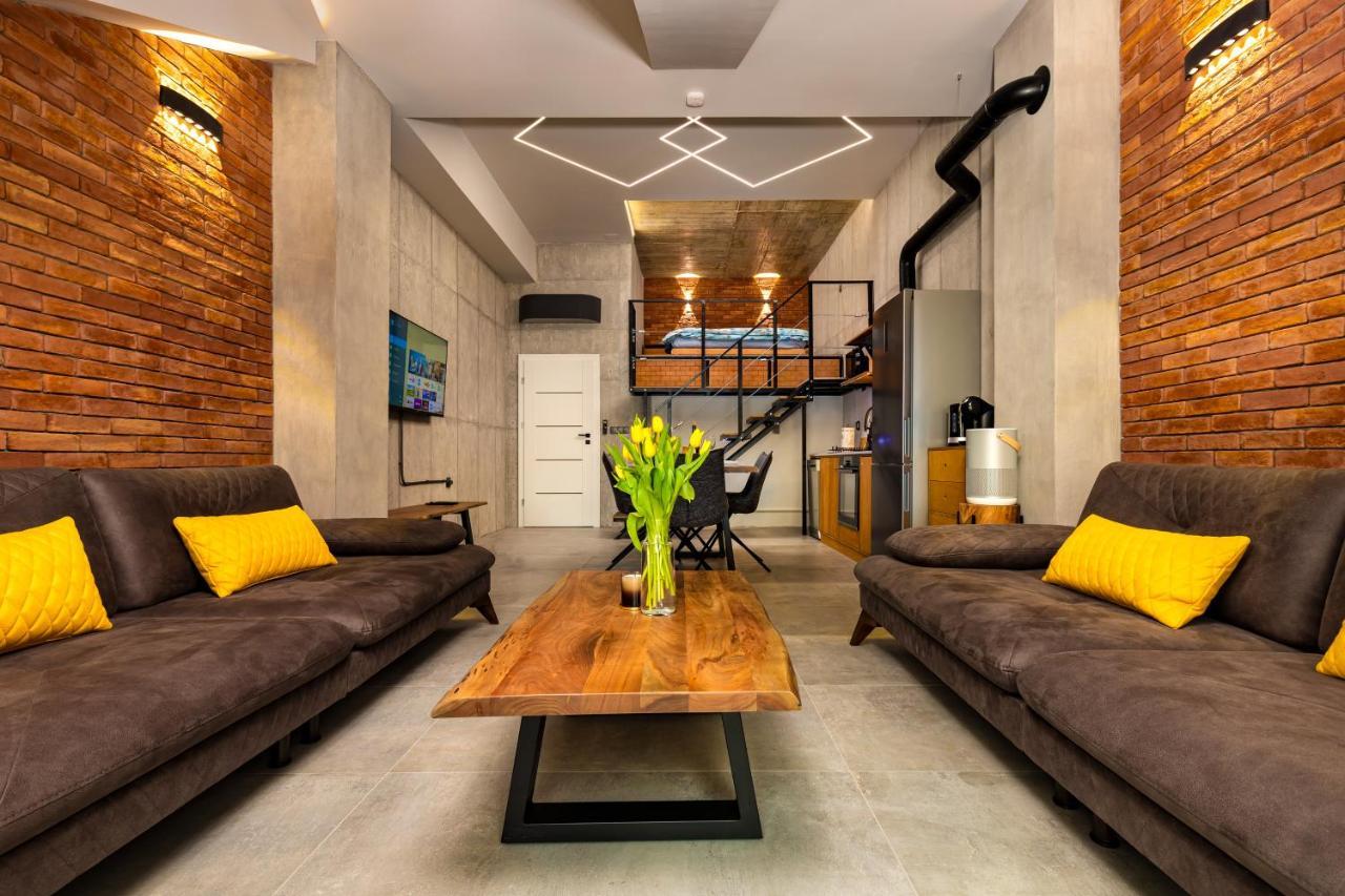 Industrial-Style 2Bd Loft With Parking Spot By Flat Mаnager Plovdiv Exterior foto