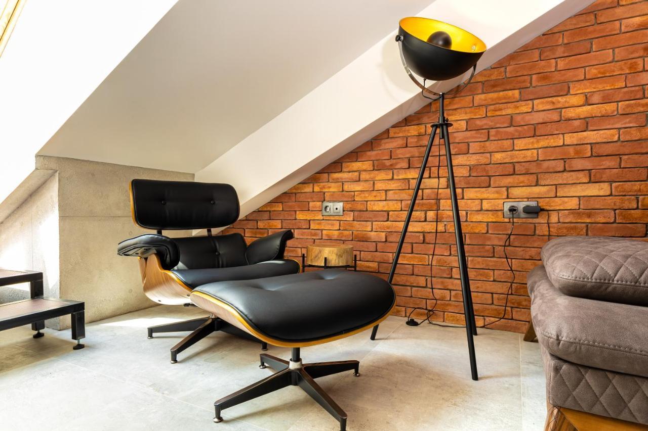Industrial-Style 2Bd Loft With Parking Spot By Flat Mаnager Plovdiv Exterior foto